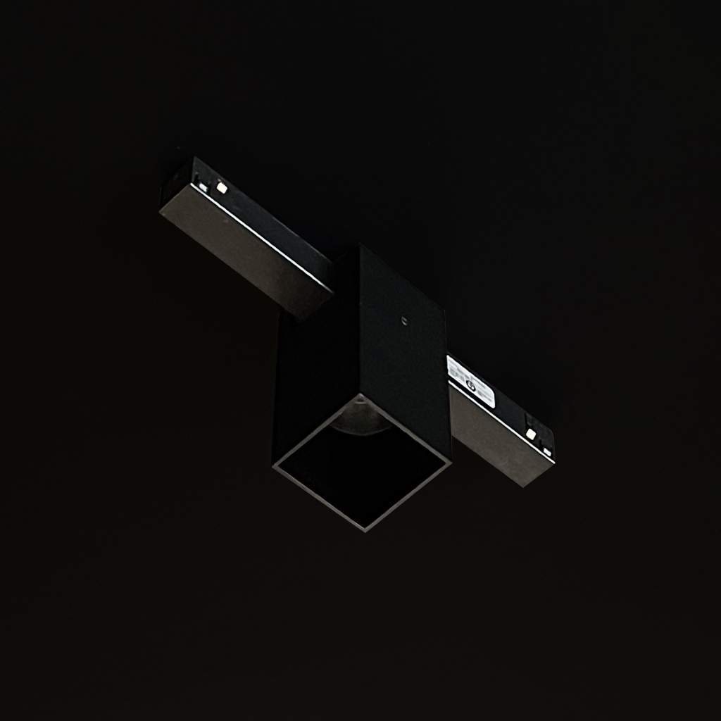 9. Focus LM lighting module